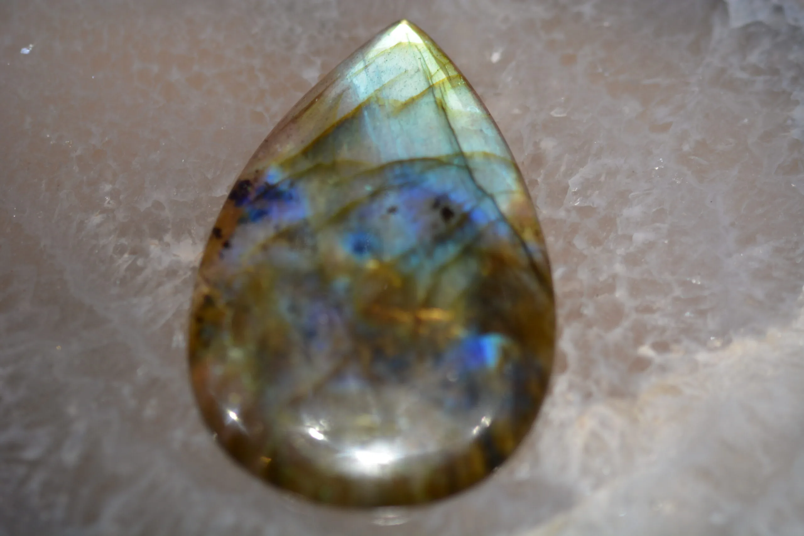 Labradorite Cabochon