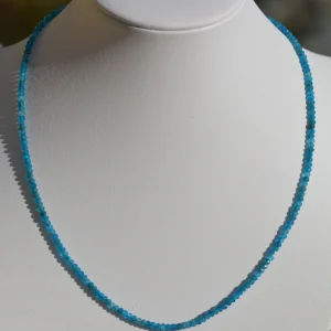 Collier en Apatite