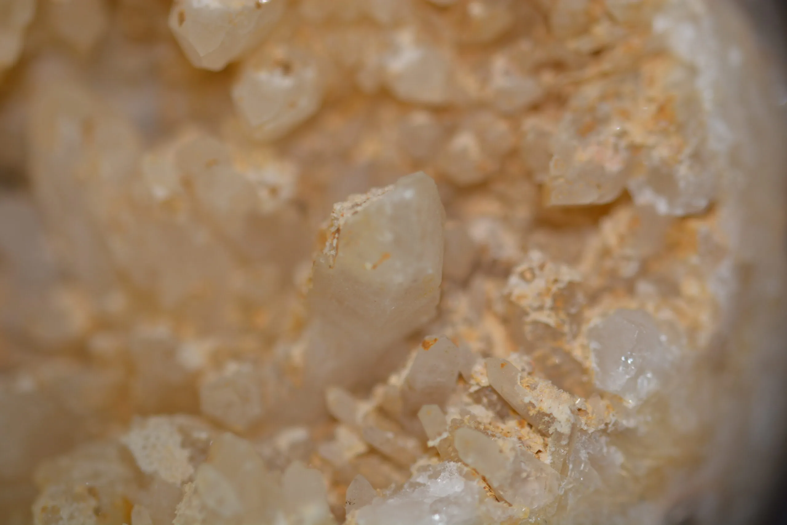 Sphère de quartz cristal jaune – Image 12