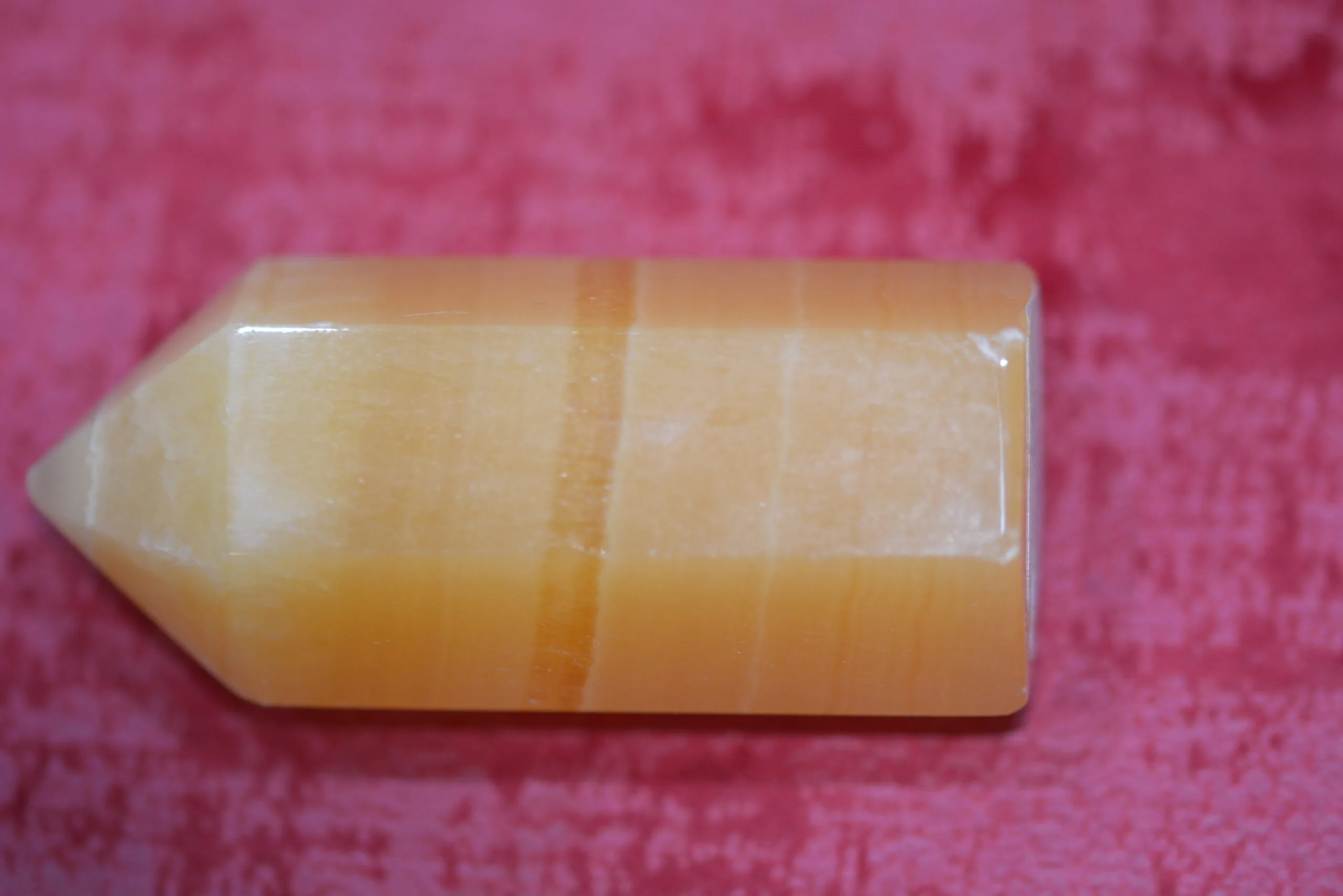 Calcite Jaune Obélisque