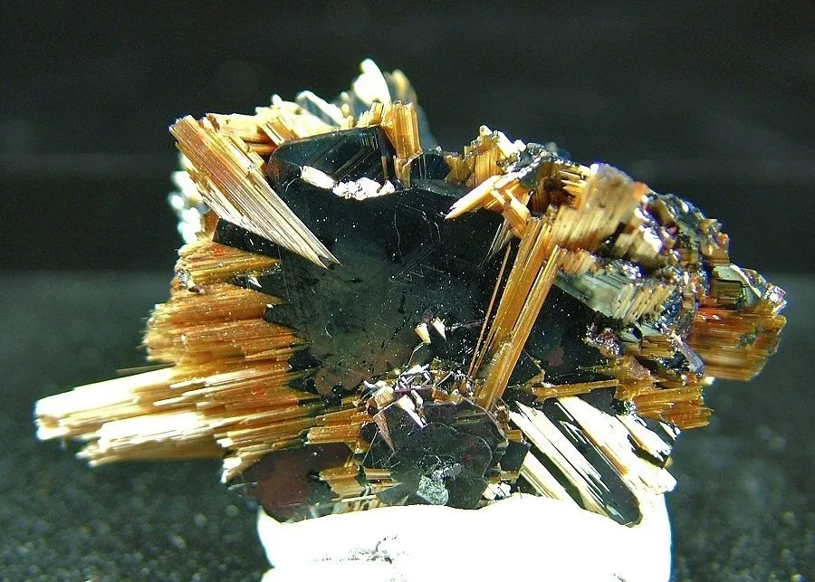 Rutile sur Hématite – Image 7